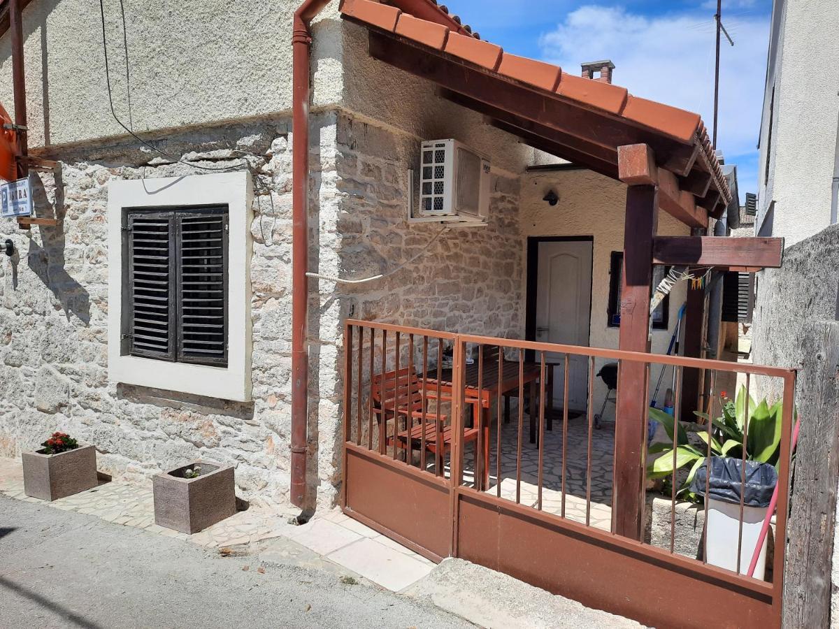 Stone House Histria Villa เมดูลิน ภายนอก รูปภาพ