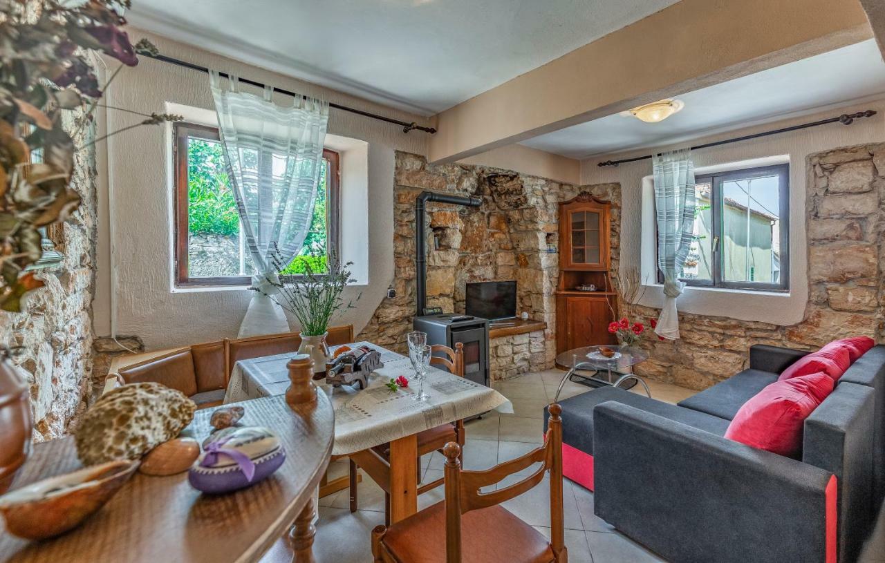 Stone House Histria Villa เมดูลิน ภายนอก รูปภาพ