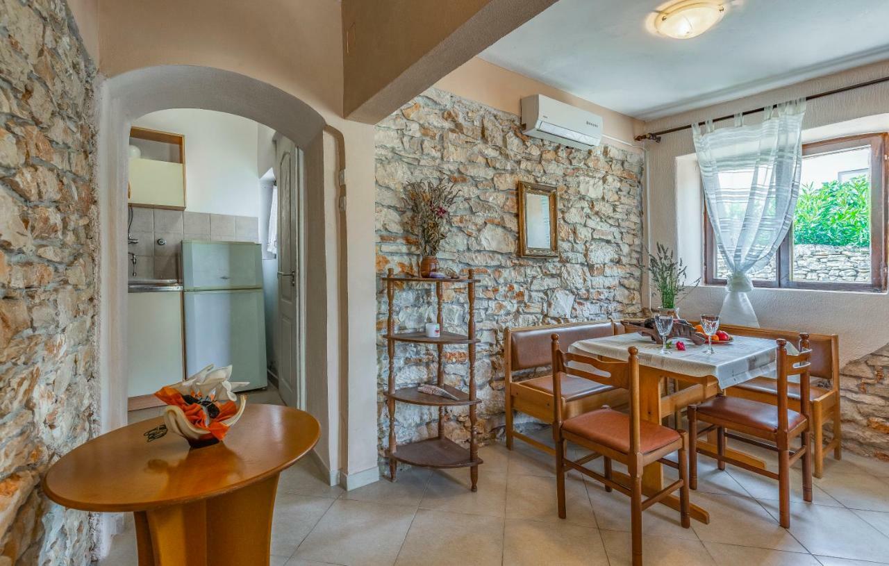 Stone House Histria Villa เมดูลิน ภายนอก รูปภาพ